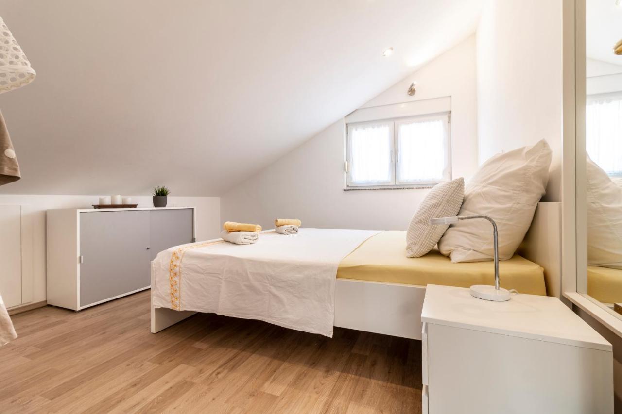 Apartments Lacaleta Split Exterior photo